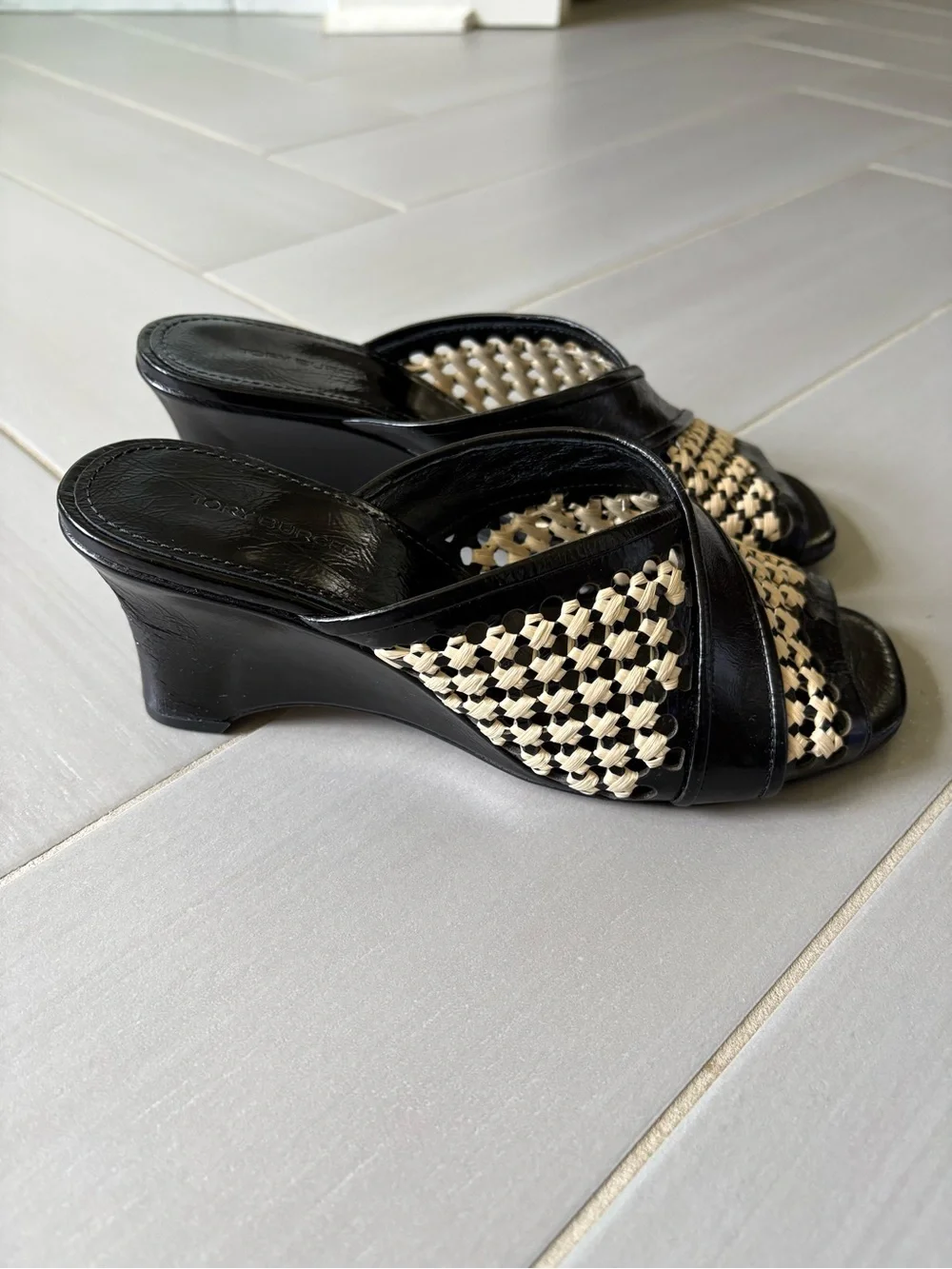 Tory Burch Black and Cream Woven Slide Sandals